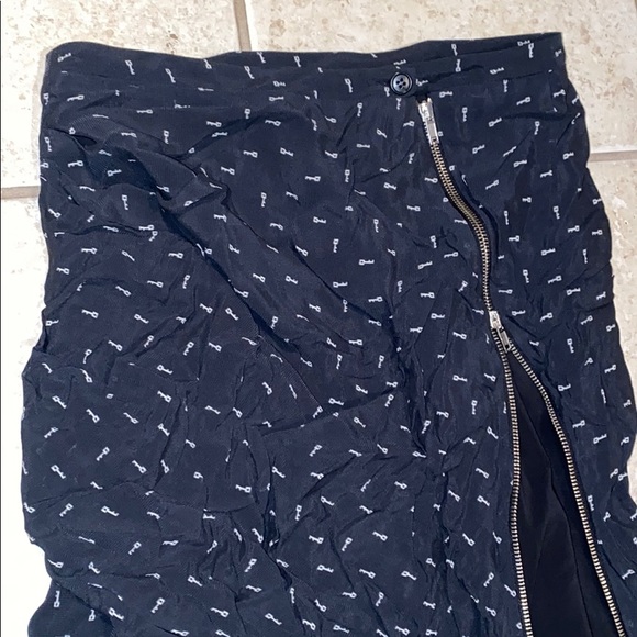 Band of Outsiders BOY Asymmetric Zipper Navy - Picture 1 of 8